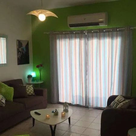 شقة Great Location Furnished Studio In *
